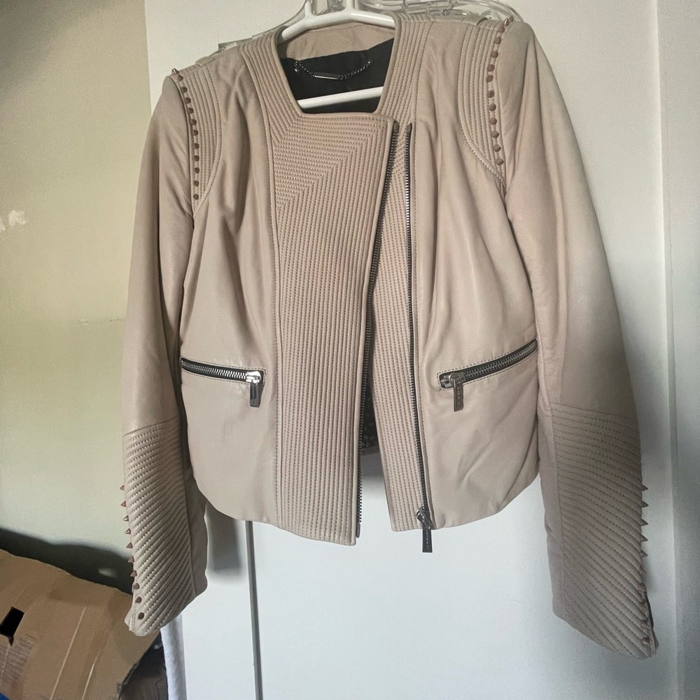 Barbara Bui Beige Leather Jacket with Zipper Accents